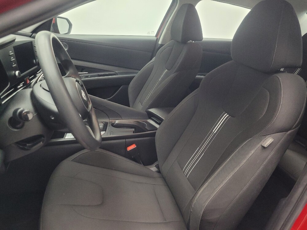 2021 Hyundai Elantra in Highland, IN 46322 - 18086874 17