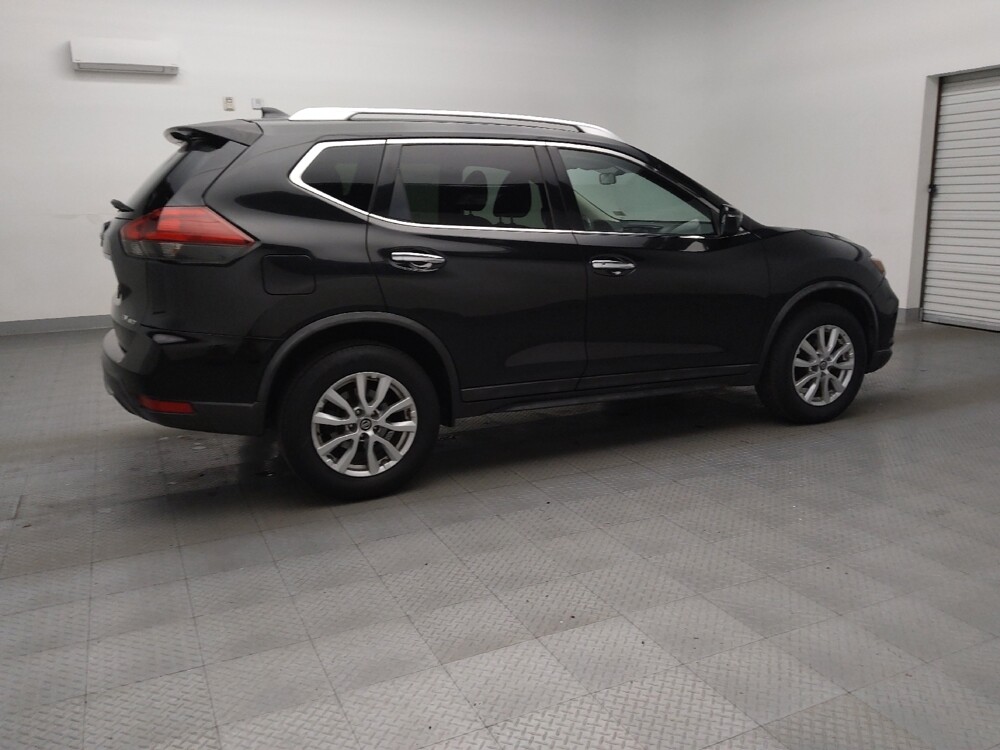 2018 Nissan Rogue in Fort Worth, TX 76116 - 18086876 10