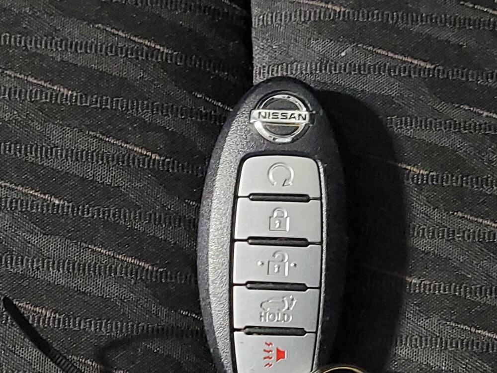 2018 Nissan Rogue in Fort Worth, TX 76116 - 18086876 32