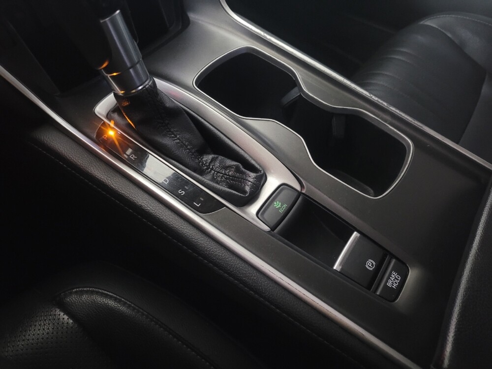 2018 Honda Accord in Union City, GA 30291 - 18086879 26