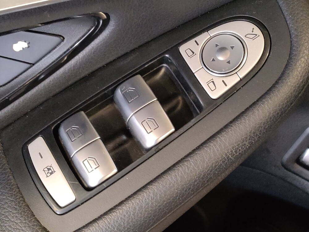 2017 Mercedes-Benz GLC 300 in Kissimmee, FL 34744 - 18086883 27