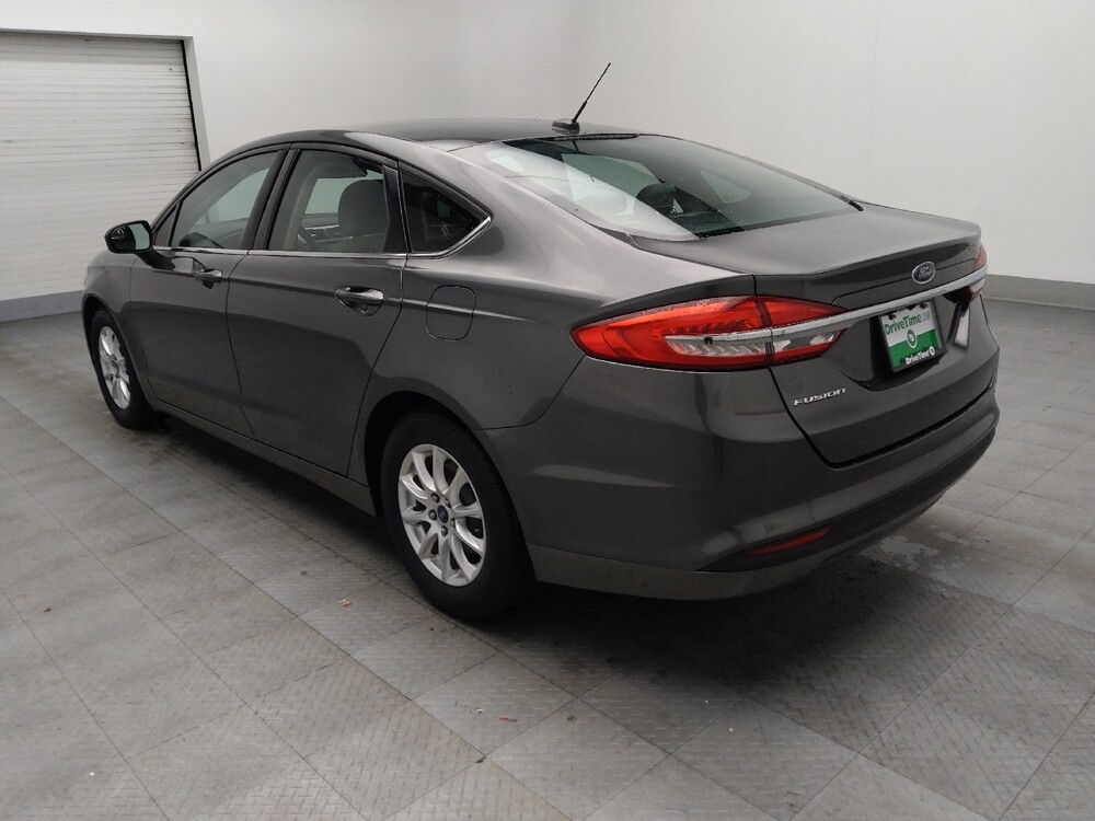 2017 Ford Fusion in Macon, GA 31210 - 18086887 5