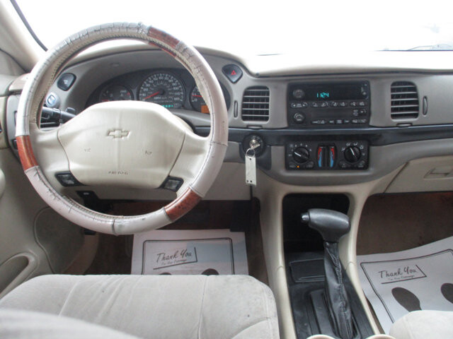 2003 Chevrolet Impala in Oak Grove, MO 64075 - 18086892 12