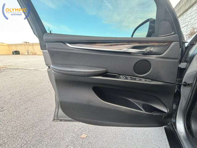 2015 BMW X5 in Decatur, GA 30032 - 18086900 44