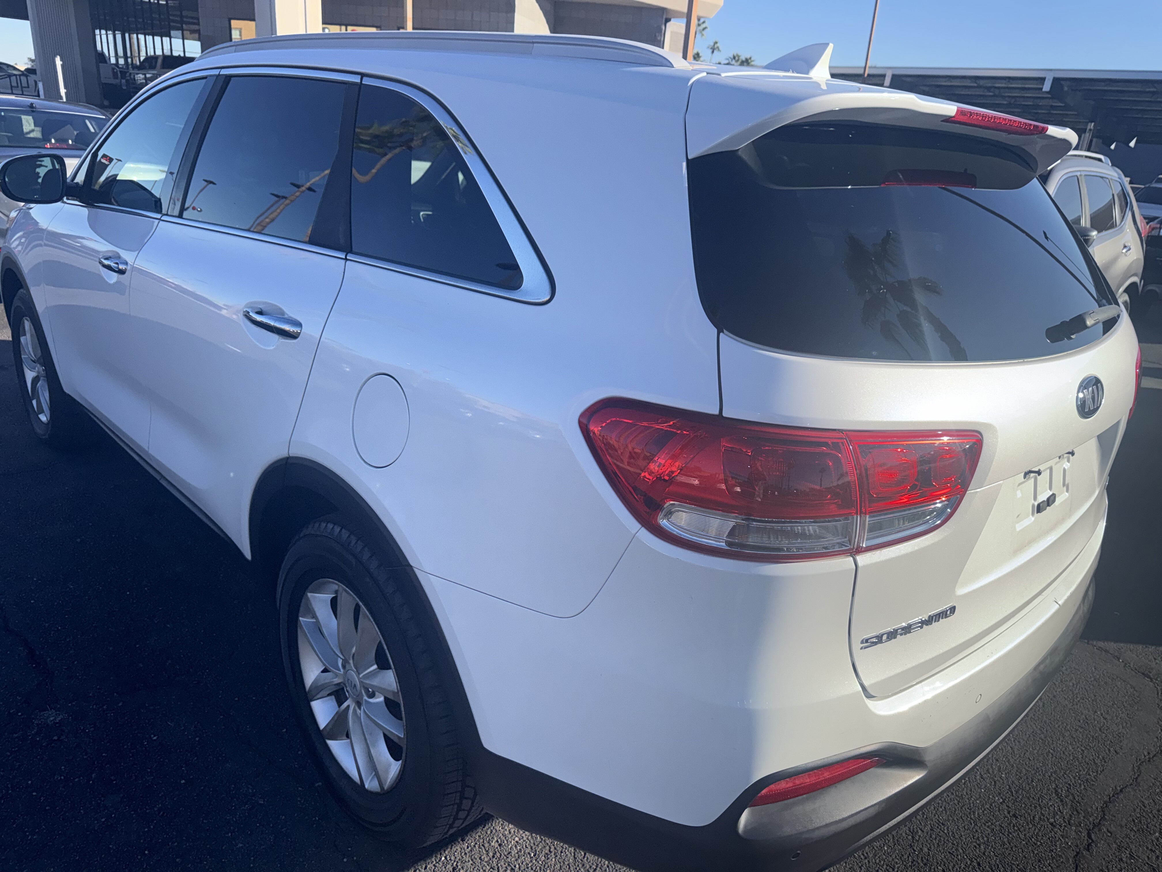 2018 Kia Sorento in Phoenix, AZ 85022 - 18086906 6