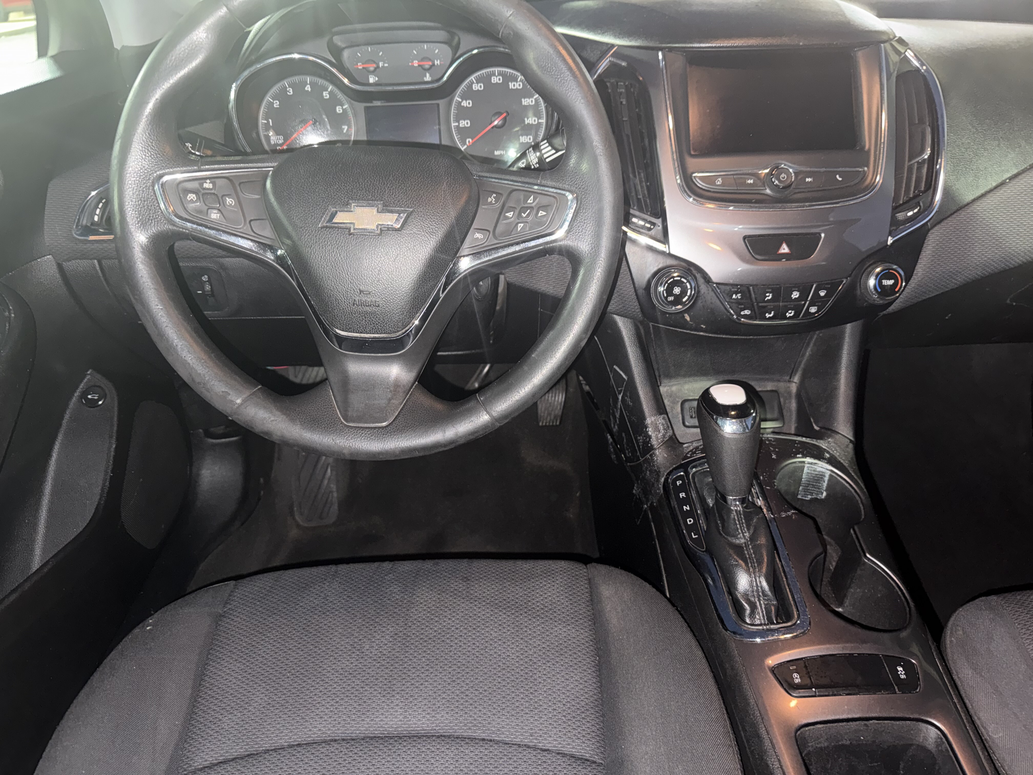 2019 Chevrolet Cruze in Phoenix, AZ 85022 - 18086908 7