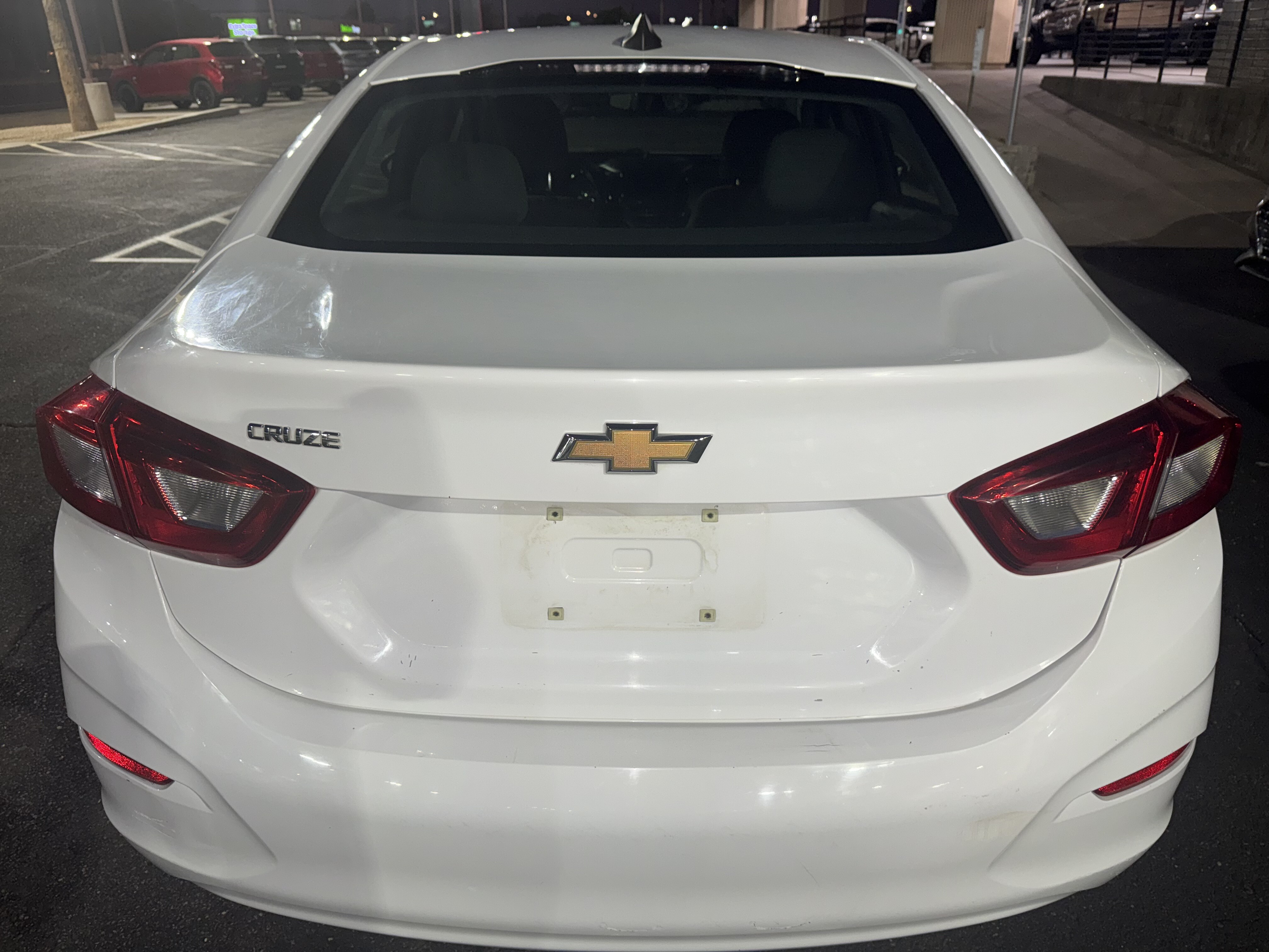 2019 Chevrolet Cruze in Phoenix, AZ 85022 - 18086908 5