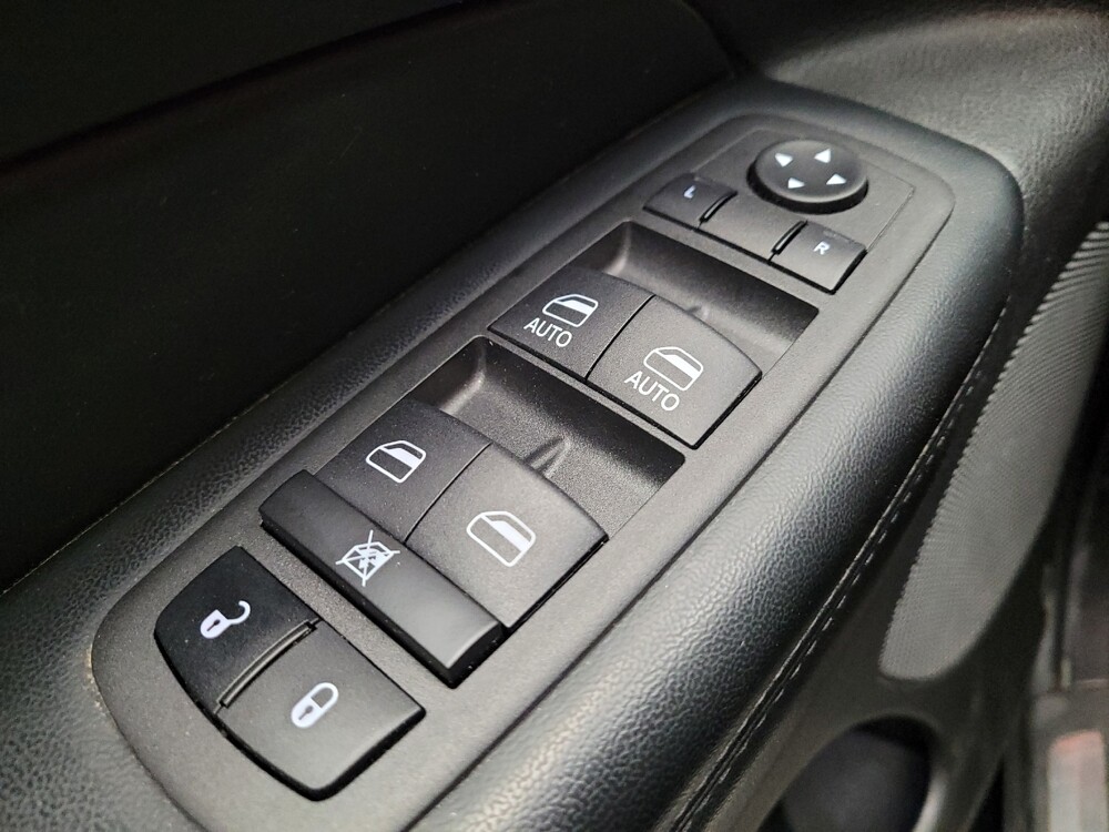 2020 Jeep Grand Cherokee in Downey, CA 90241 - 18086911 27