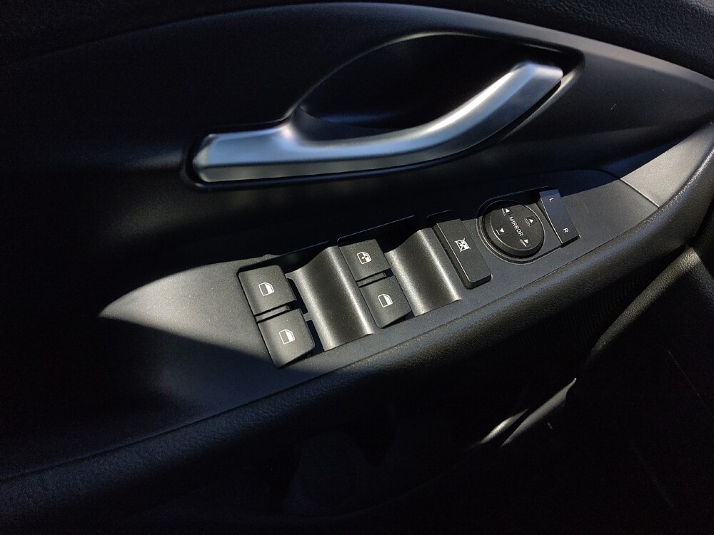 2018 Hyundai Elantra in Augusta, GA 30907 - 18086922 27