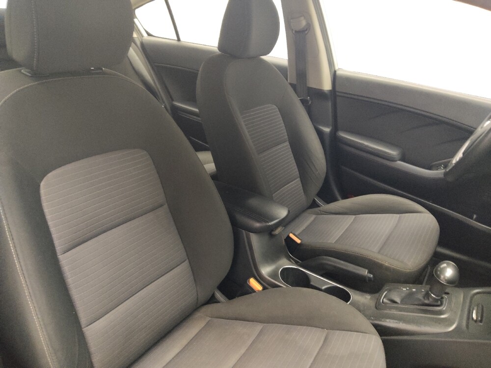 2016 Kia Forte in Jackson, MS 39211 - 18086924 21