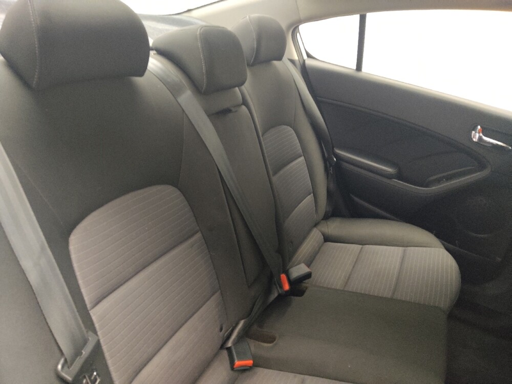 2016 Kia Forte in Jackson, MS 39211 - 18086924 19