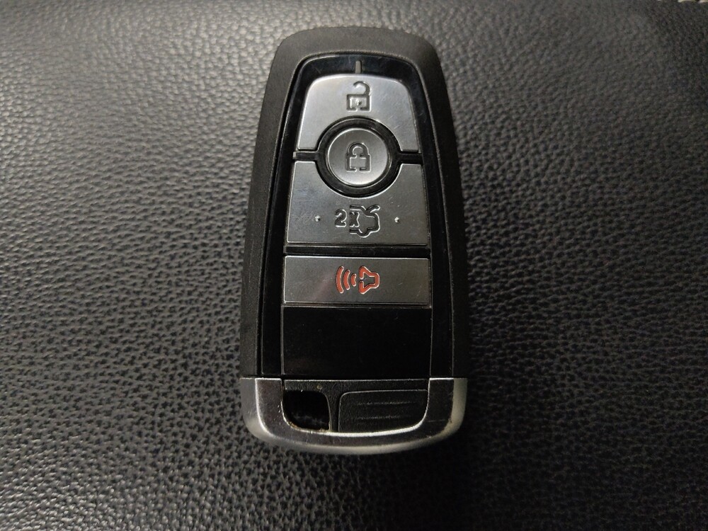 2017 Ford Fusion in Jackson, MS 39211 - 18086930 32