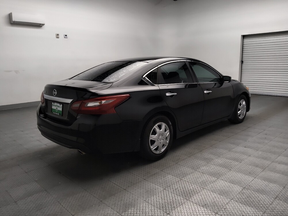 2018 Nissan Altima in Lewisville, TX 75067 - 18086933 9