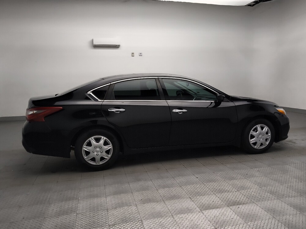 2018 Nissan Altima in Lewisville, TX 75067 - 18086933 10
