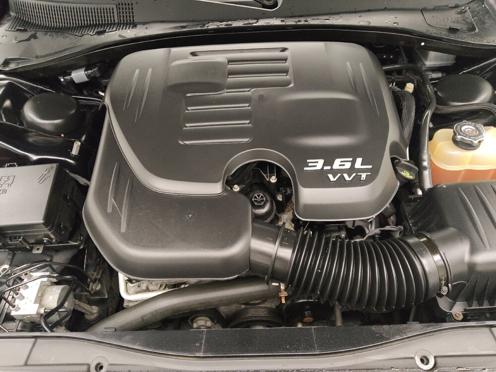 2017 Chrysler 300 in Des Moines, IA 50310 - 18086934 30