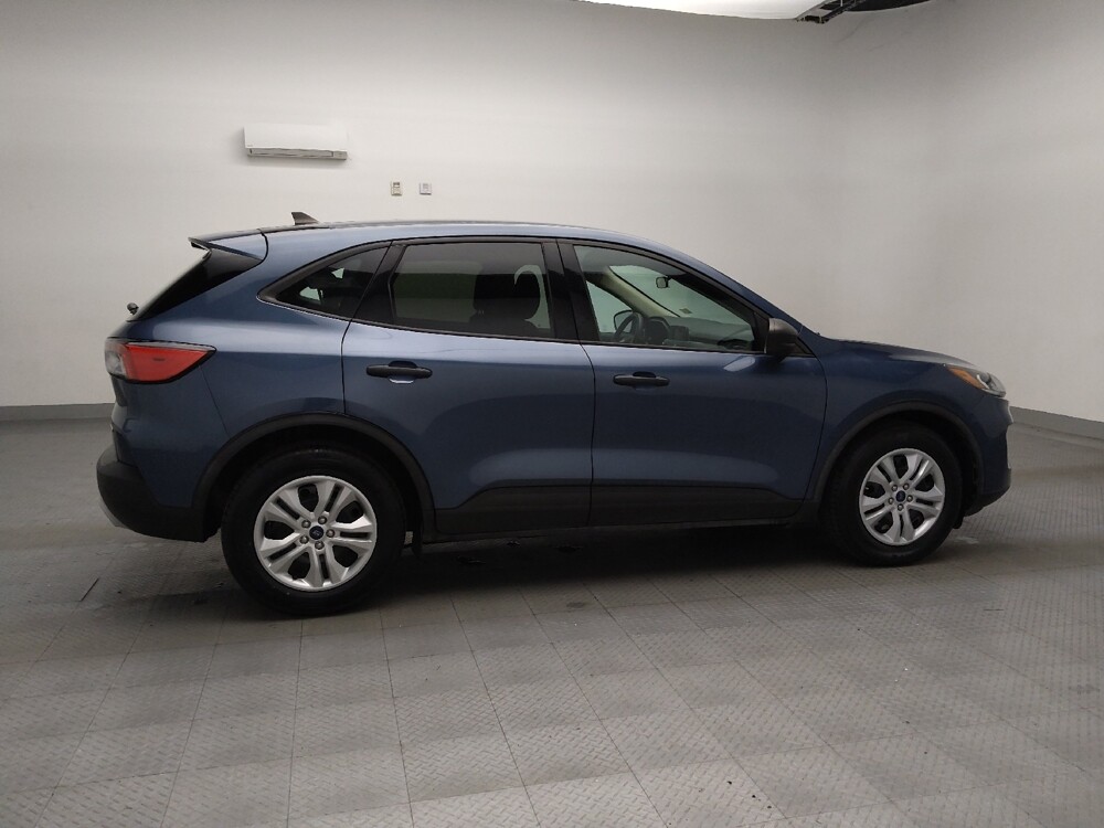 2020 Ford Escape in Lewisville, TX 75067 - 18086939 10