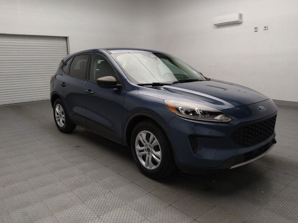2020 Ford Escape in Lewisville, TX 75067 - 18086939 13