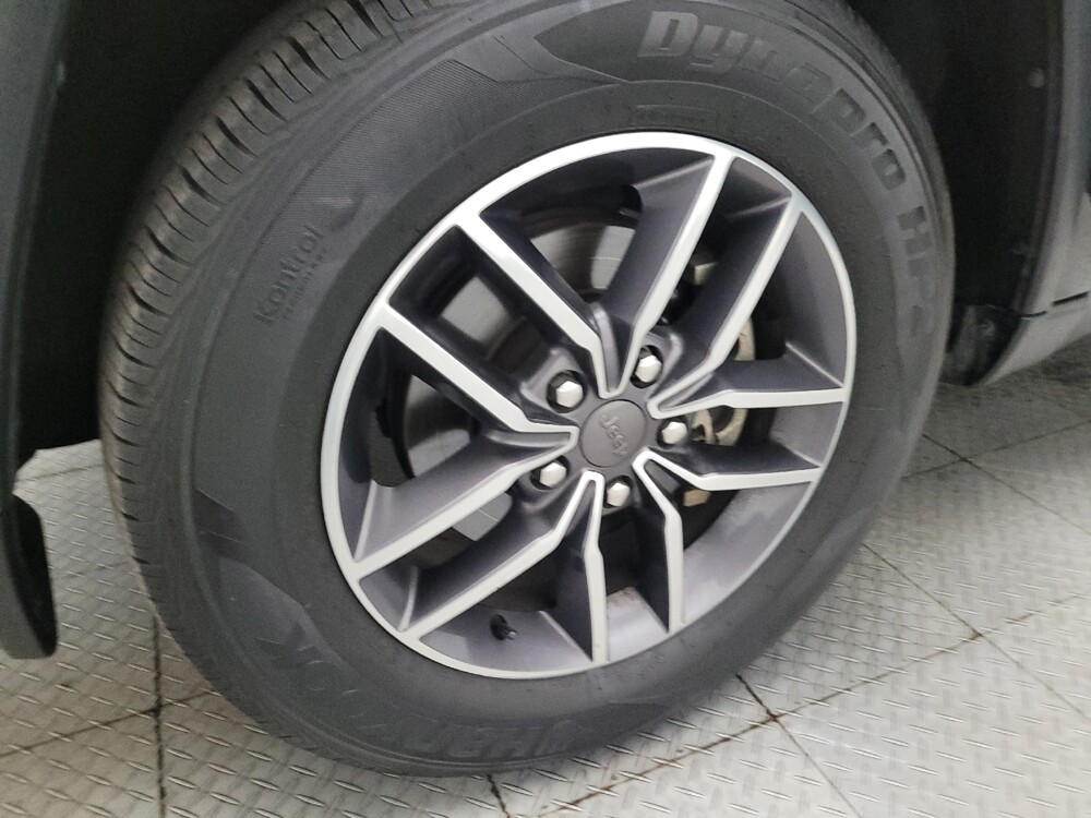 2019 Jeep Grand Cherokee in Phoenix, AZ 85022 - 18086948 31