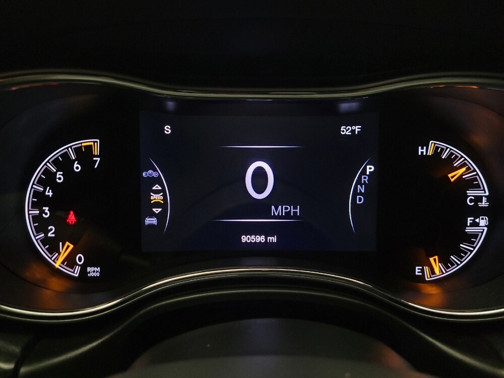 2019 Jeep Grand Cherokee in Phoenix, AZ 85022 - 18086948 23