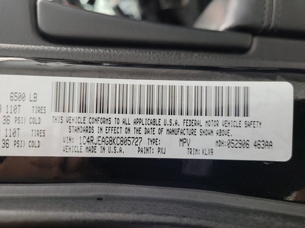 2019 Jeep Grand Cherokee in Phoenix, AZ 85022 - 18086948 33