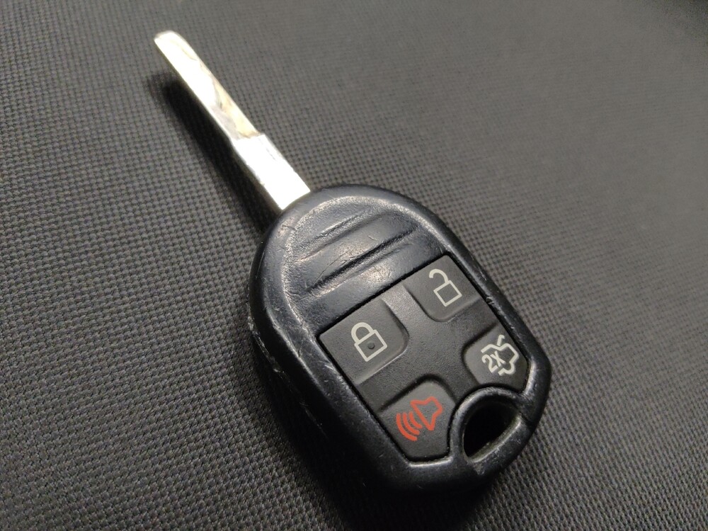 2017 Ford Fiesta in Chandler, AZ 85225 - 18086950 32