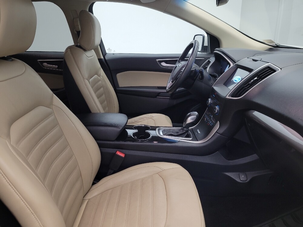 2016 Ford Edge in Glendale, AZ 85301 - 18086952 21