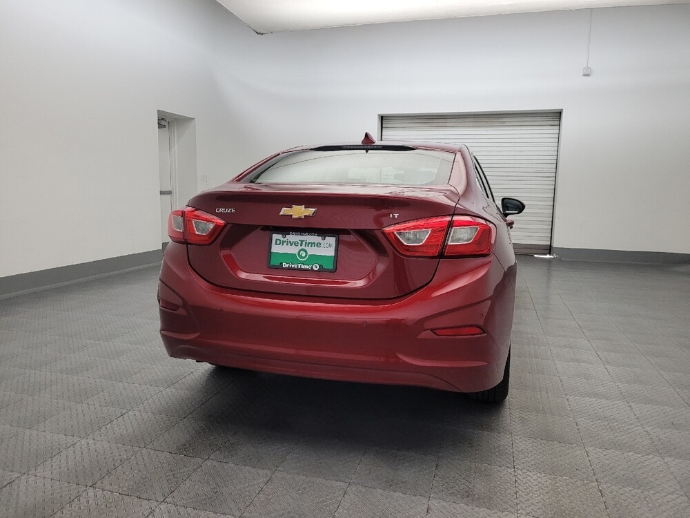 2018 Chevrolet Cruze in Glendale, AZ 85301 - 18086953 7