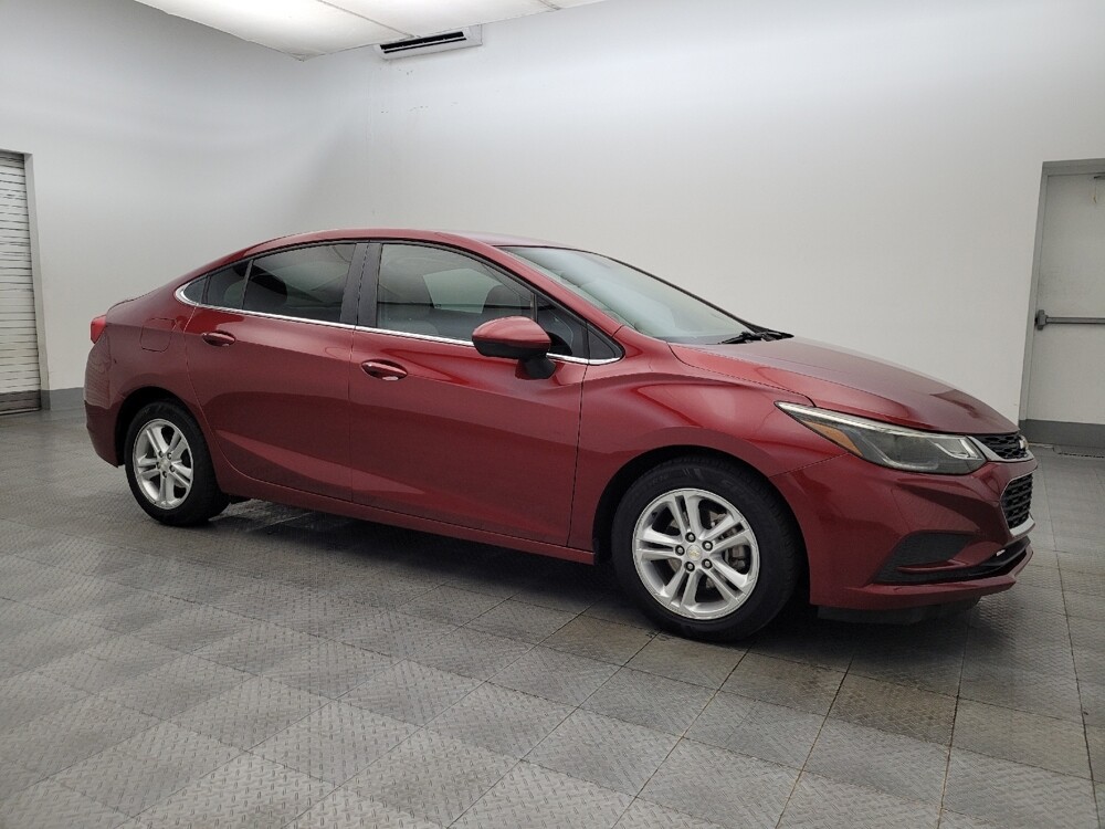 2018 Chevrolet Cruze in Glendale, AZ 85301 - 18086953 11