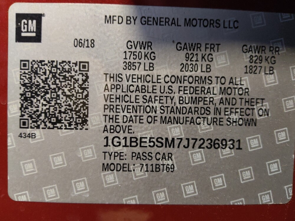 2018 Chevrolet Cruze in Glendale, AZ 85301 - 18086953 33