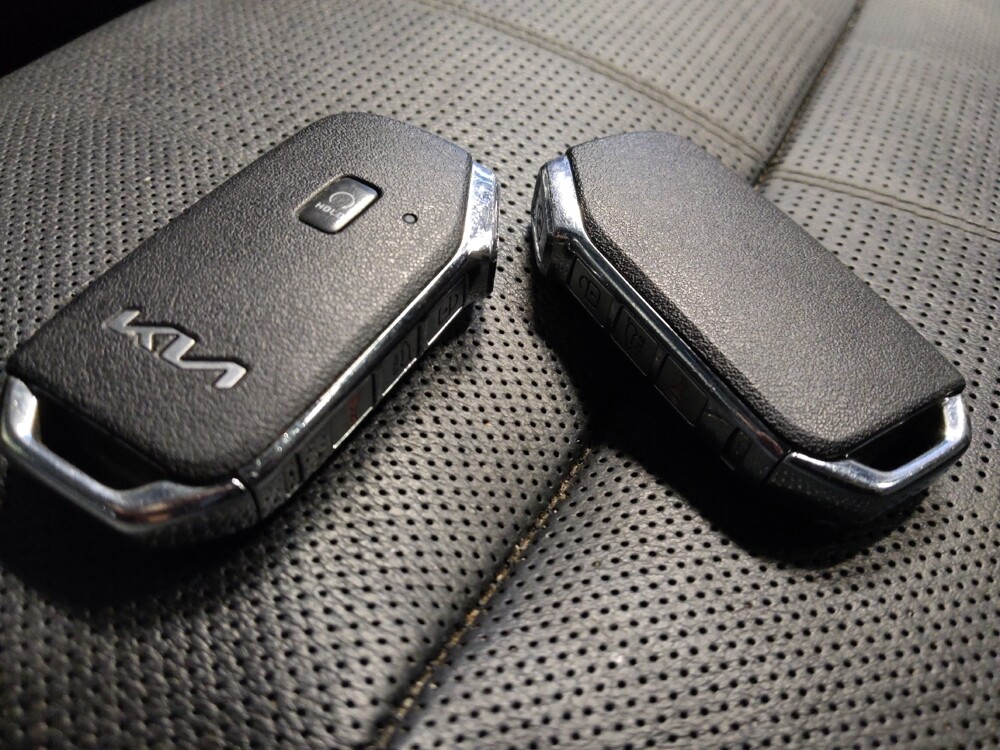 2022 Kia Telluride in Phoenix, AZ 85015 - 18086957 32