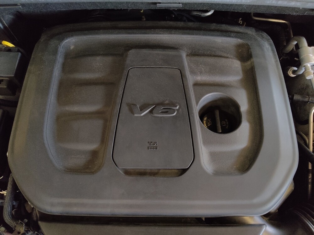 2019 Jeep Grand Cherokee in Orlando, FL 32808 - 18086974 30