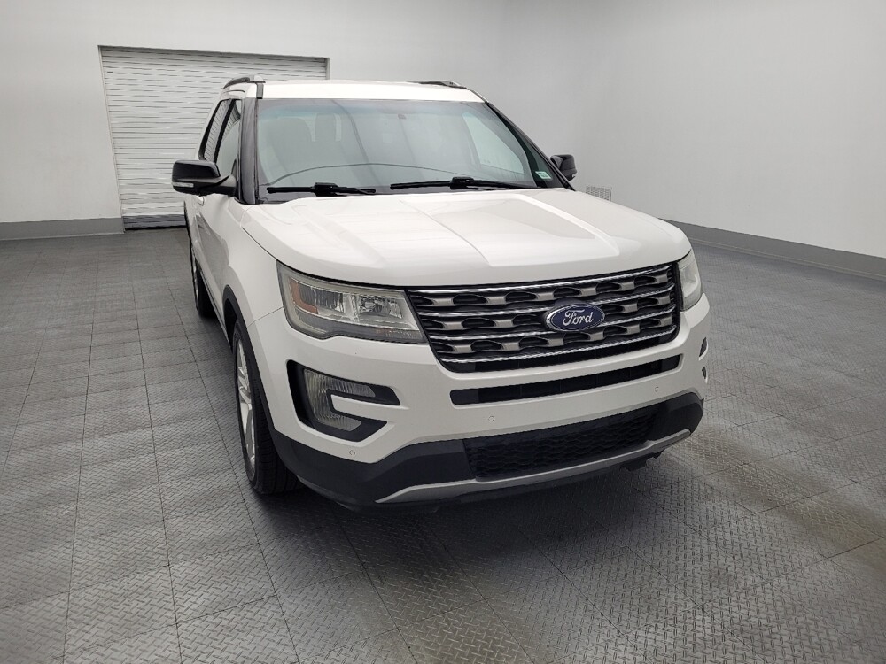 2016 Ford Explorer in Miami, FL 33157 - 18086976 14