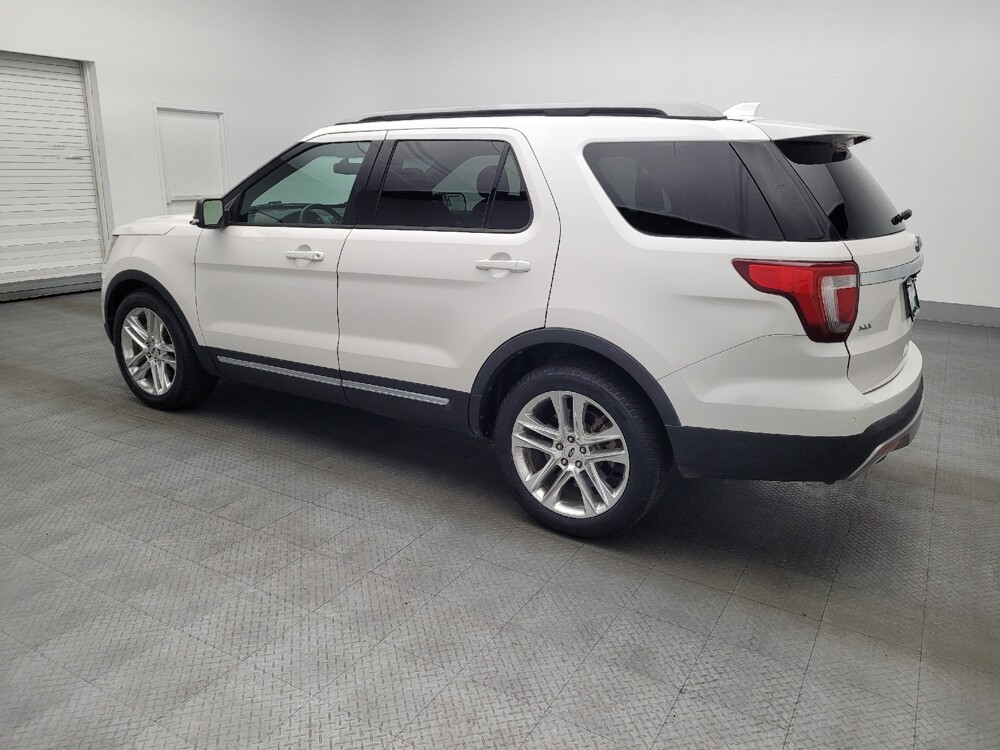 2016 Ford Explorer in Miami, FL 33157 - 18086976 3
