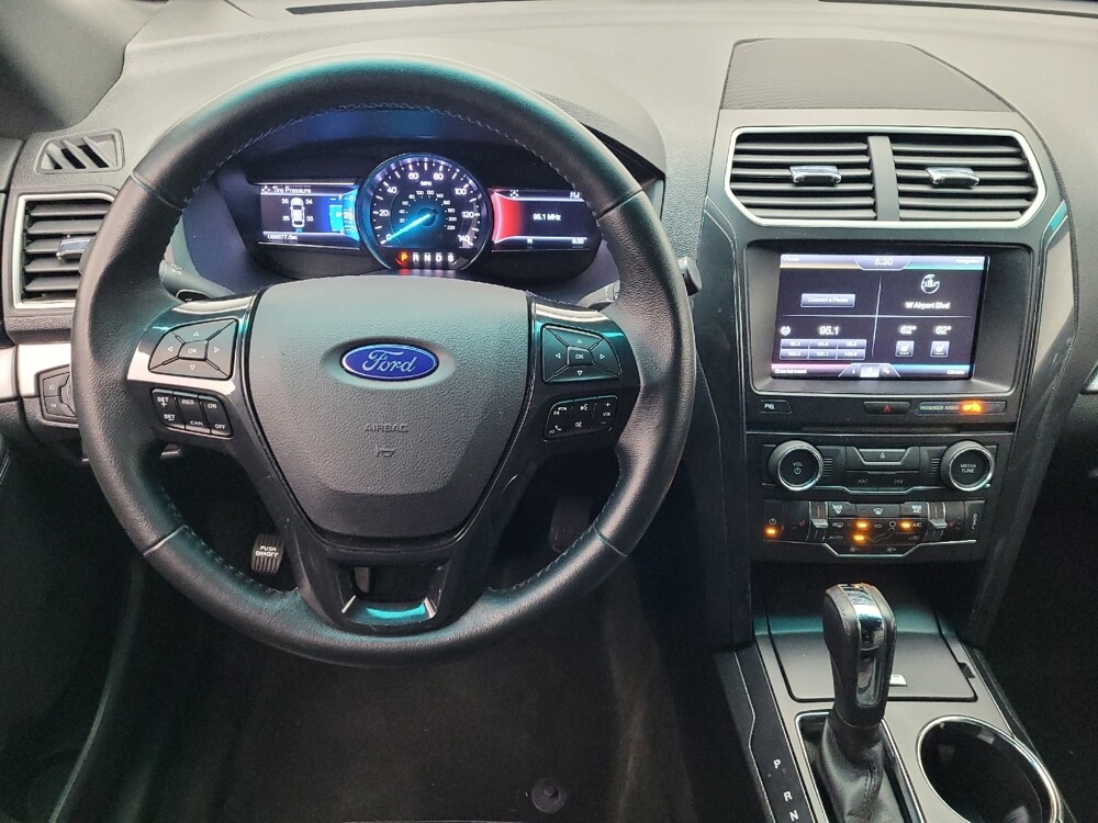 2016 Ford Explorer in Miami, FL 33157 - 18086976 22