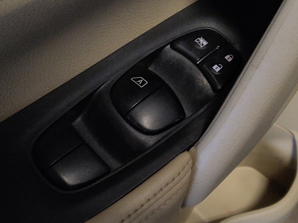 2017 Nissan Rogue in Kissimmee, FL 34744 - 18086977 27