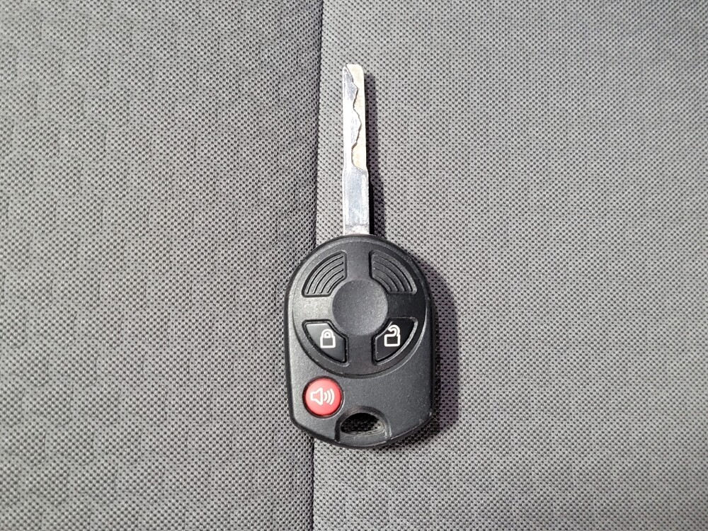 2018 Ford Escape in Orlando, FL 32808 - 18086979 32