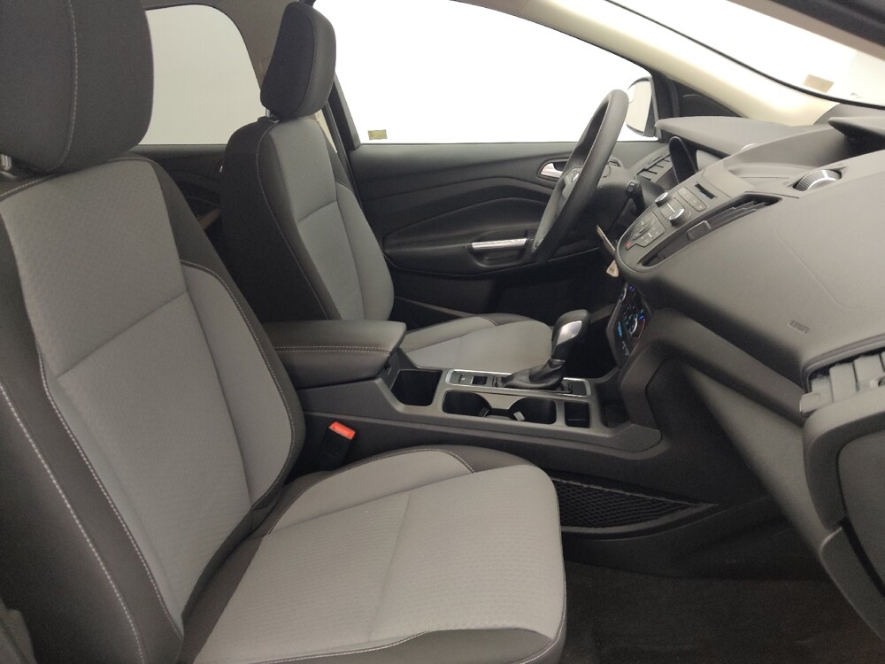 2018 Ford Escape in Orlando, FL 32808 - 18086979 21