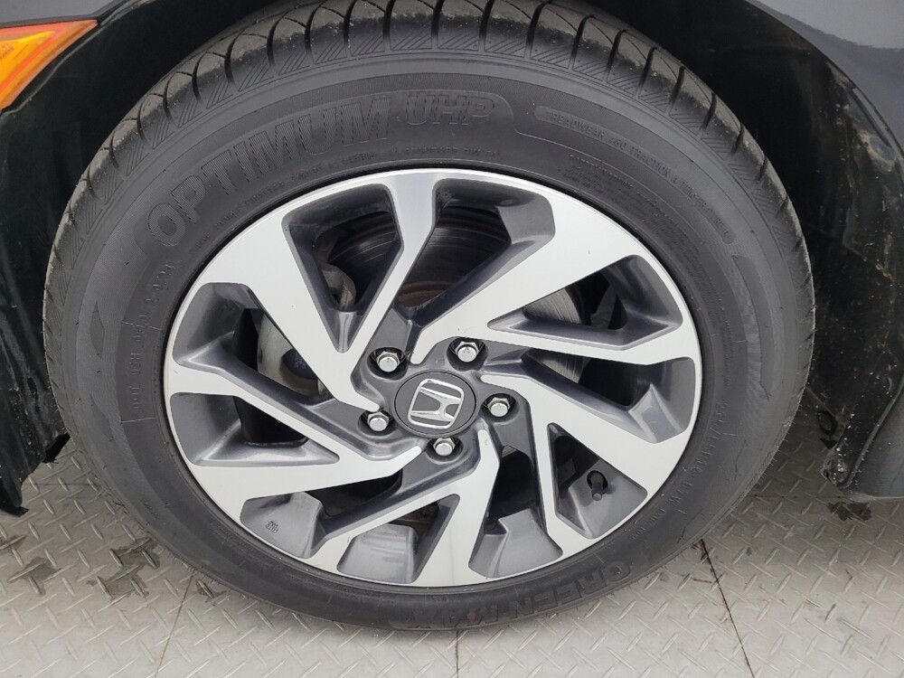 2016 Honda Civic in Raleigh, NC 27604 - 18086993 31