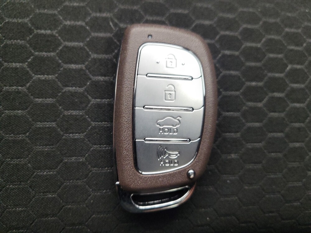 2020 Hyundai Elantra in Memphis, TN 38115 - 18086997 32