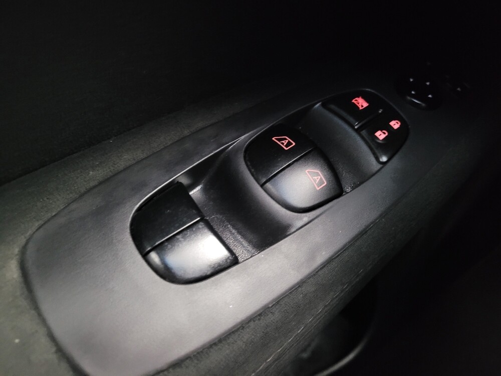 2015 Nissan Pathfinder in Memphis, TN 38115 - 18086998 27