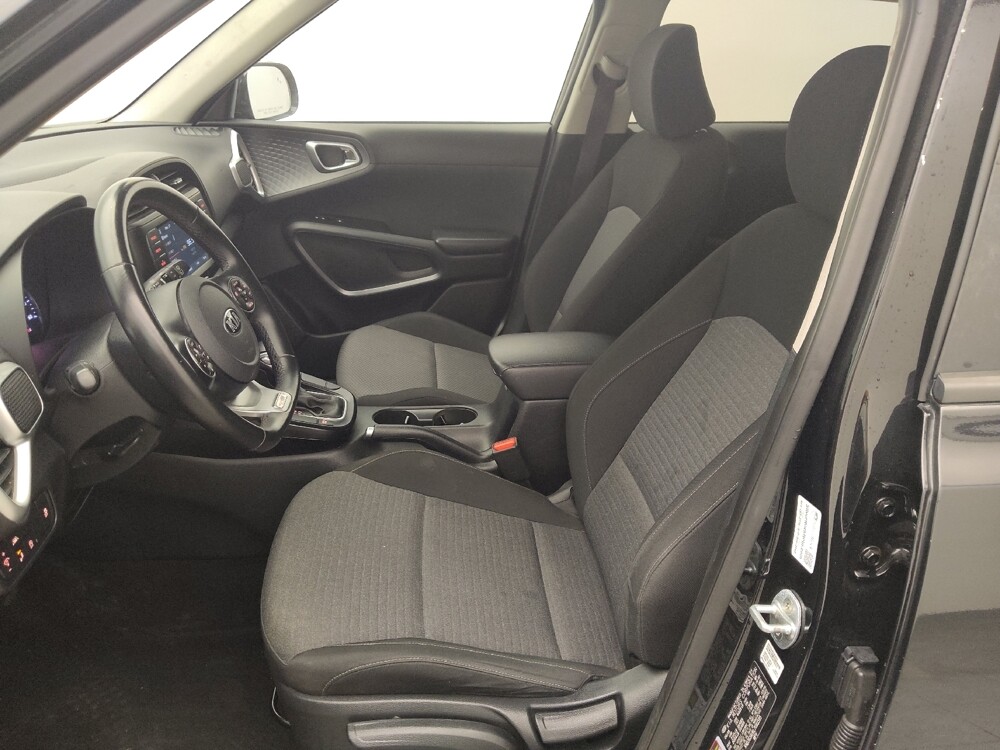 2020 Kia Soul in Live Oak, TX 78233 - 18086999 17
