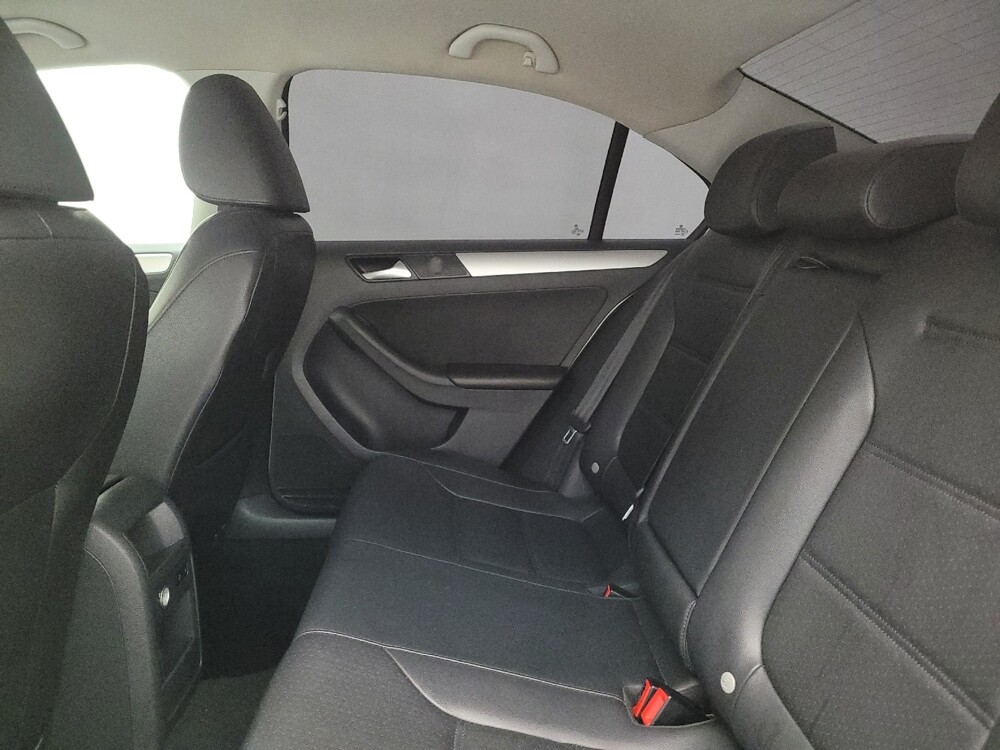 2014 Volkswagen Jetta in Columbus, OH 43231 - 18087001 18