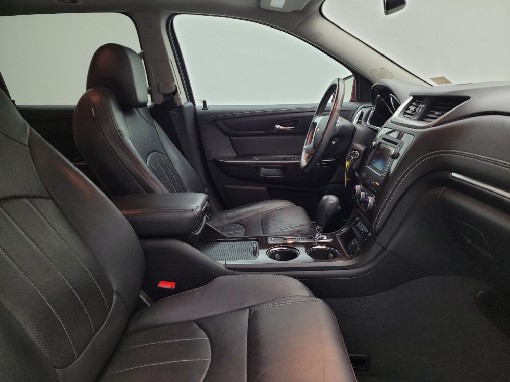 2017 Chevrolet Traverse in Louisville, KY 40258 - 18087005 21
