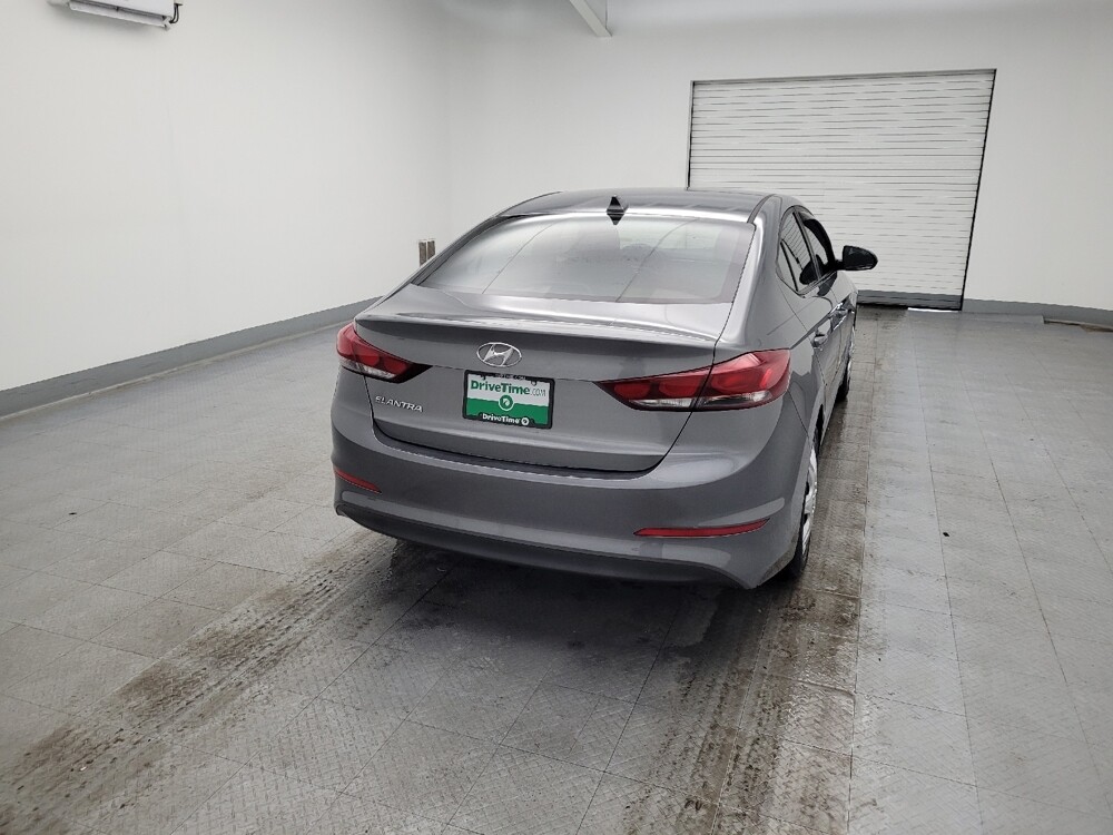 2018 Hyundai Elantra in Columbus, OH 43228 - 18087006 7
