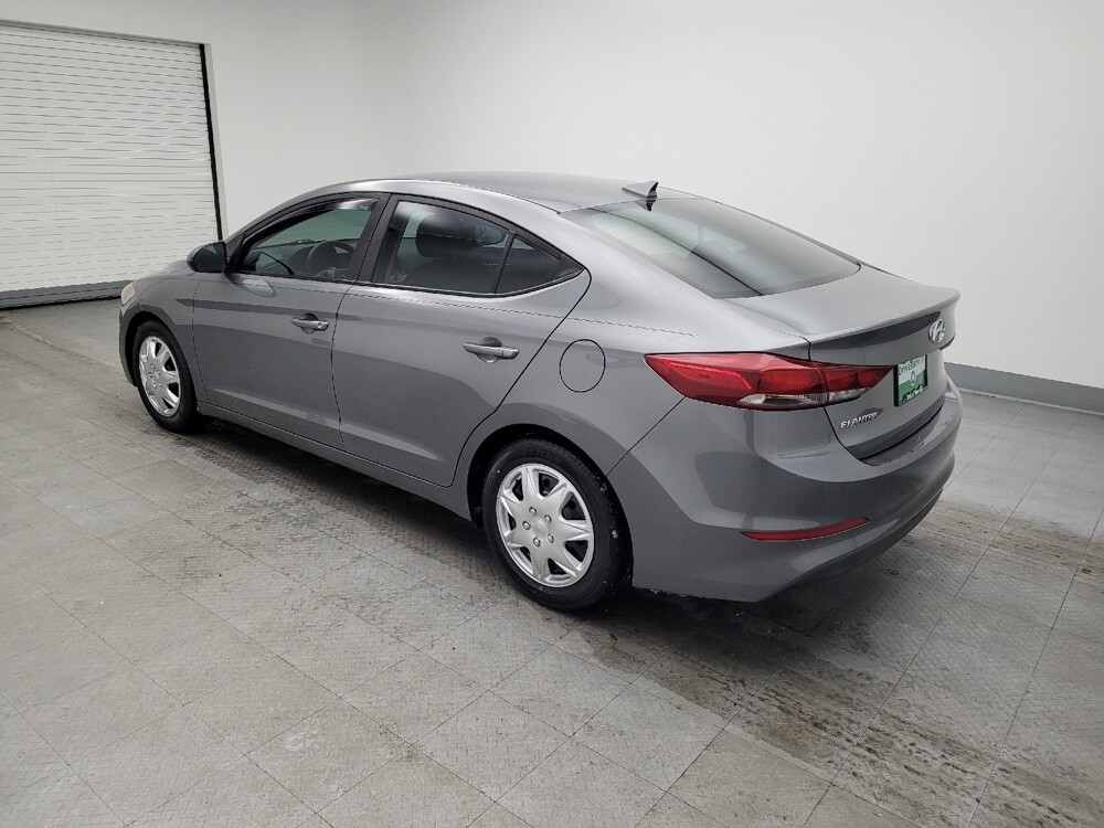 2018 Hyundai Elantra in Columbus, OH 43228 - 18087006 3