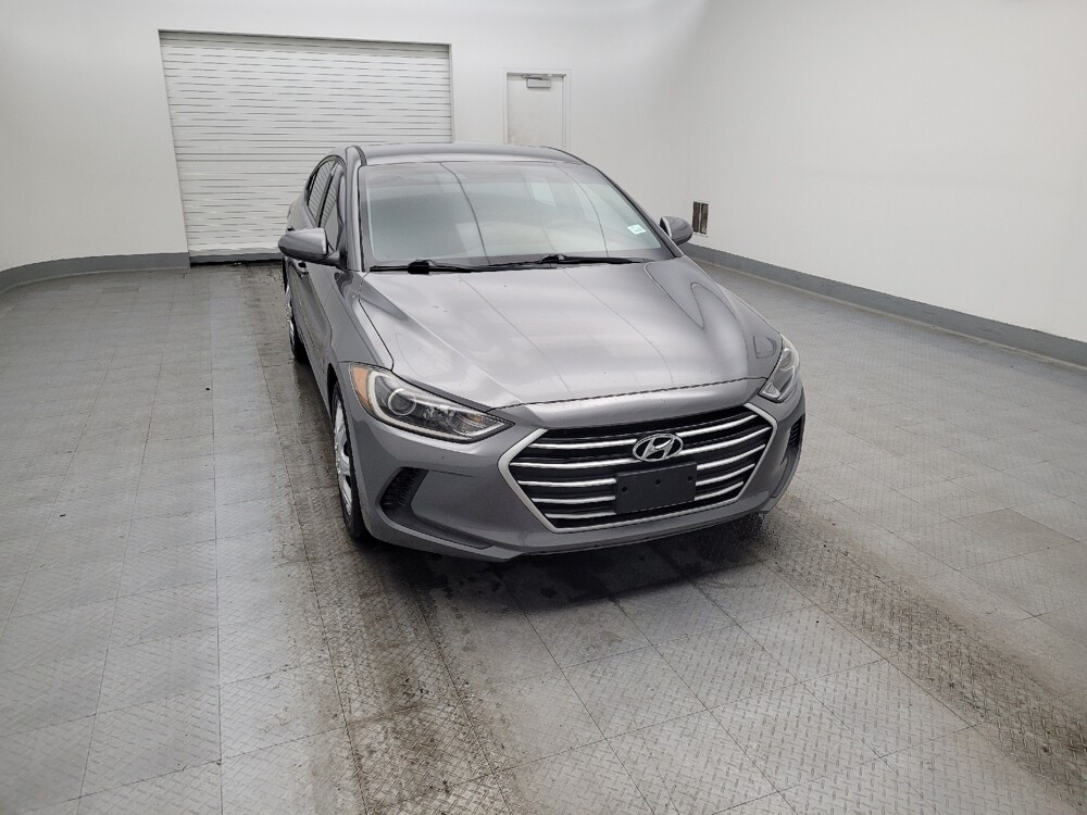 2018 Hyundai Elantra in Columbus, OH 43228 - 18087006 14