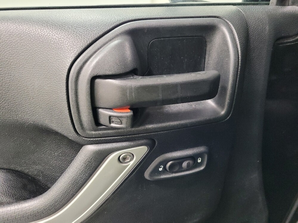 2017 Jeep Wrangler in New Castle, DE 19720 - 18087014 27