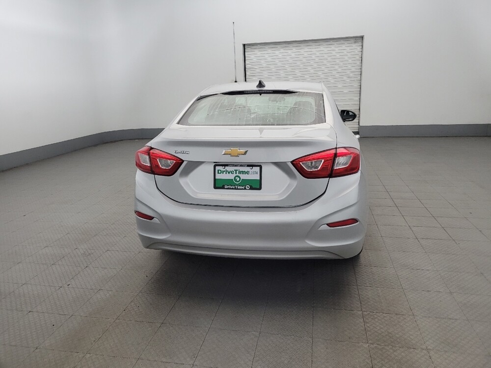 2018 Chevrolet Cruze in New Castle, DE 19720 - 18087018 7