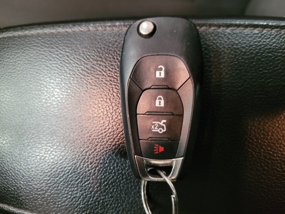 2018 Chevrolet Cruze in New Castle, DE 19720 - 18087018 32