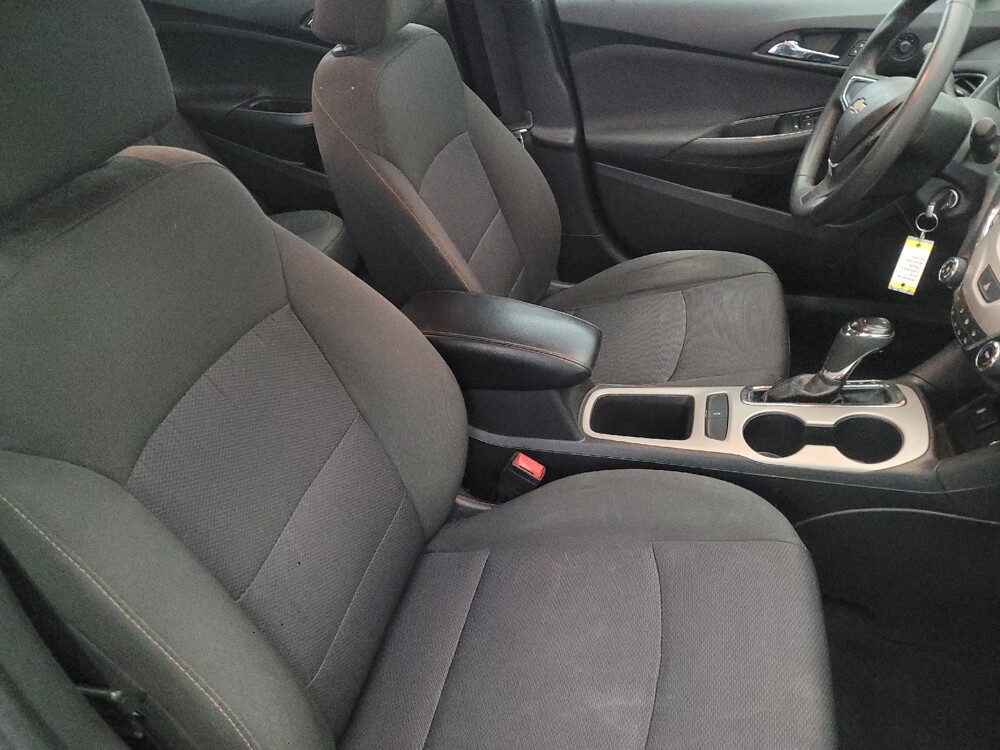 2018 Chevrolet Cruze in New Castle, DE 19720 - 18087018 21